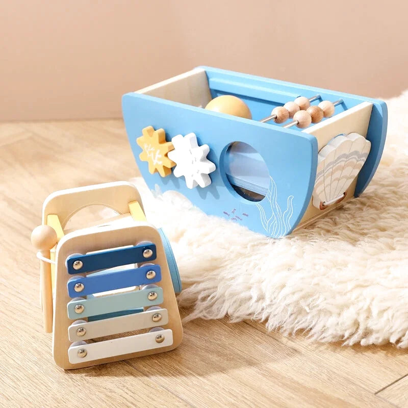 Cube d'Activités en Bois en Forme de Bateau - Les Petits Bois