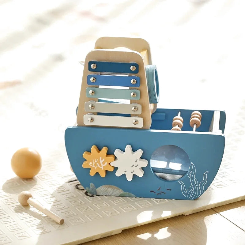 Cube d'Activités en Bois en Forme de Bateau - Les Petits Bois