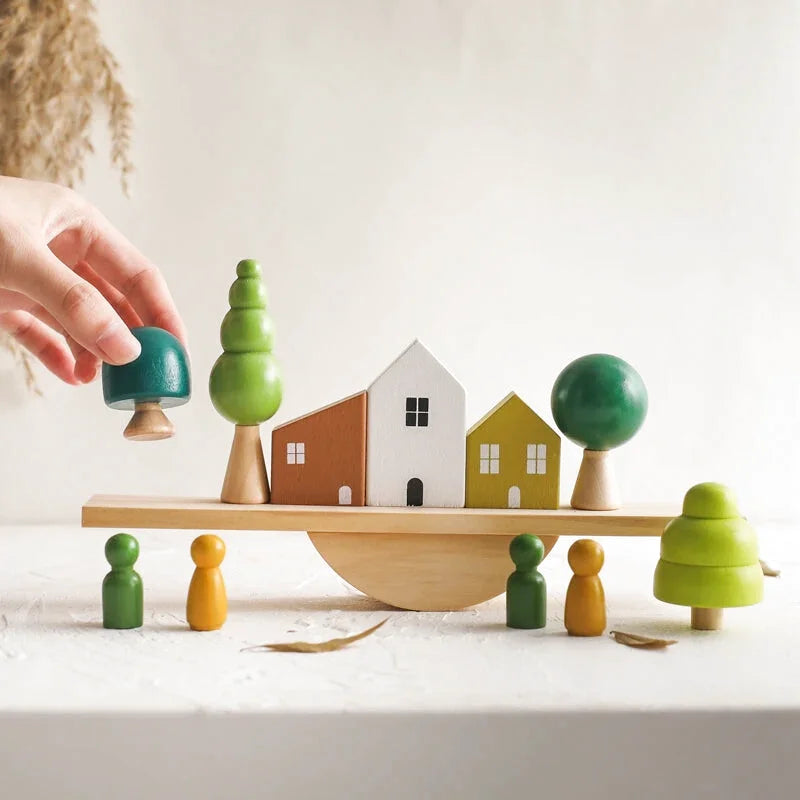 Planches d'équilibres avec Figurines en Bois - Les Petits Bois